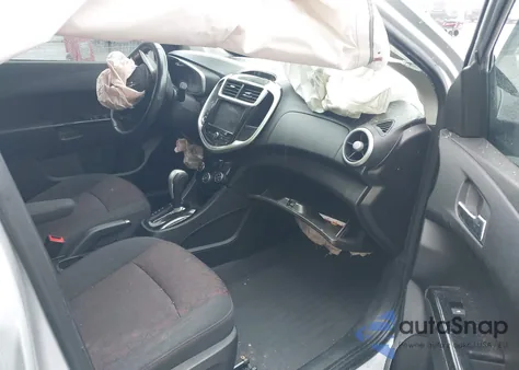 2019 Chevrolet Sonic Lt from USA, damaged, VIN 1G1JD6SBXK4138093